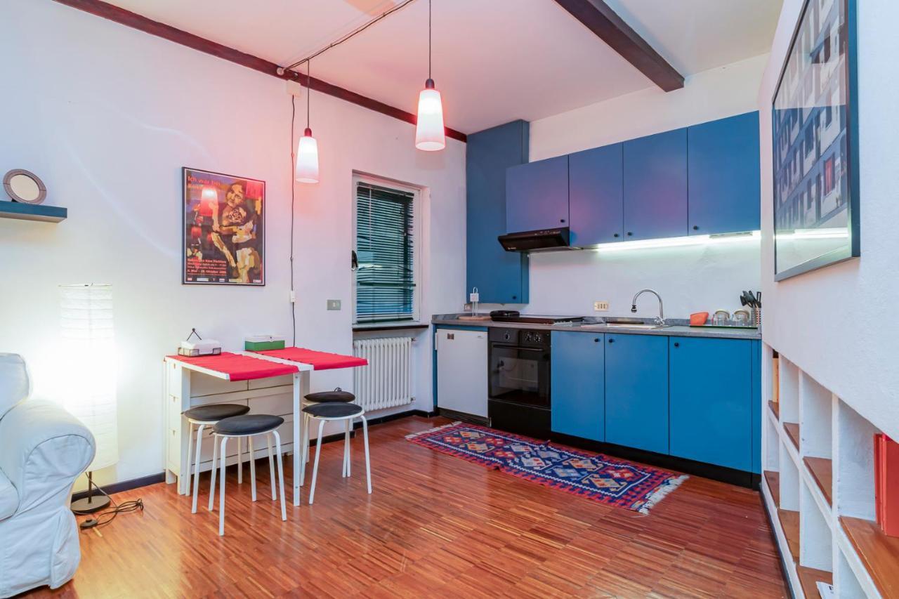 Lovely Flat De Castilla 7 Milano Esterno foto